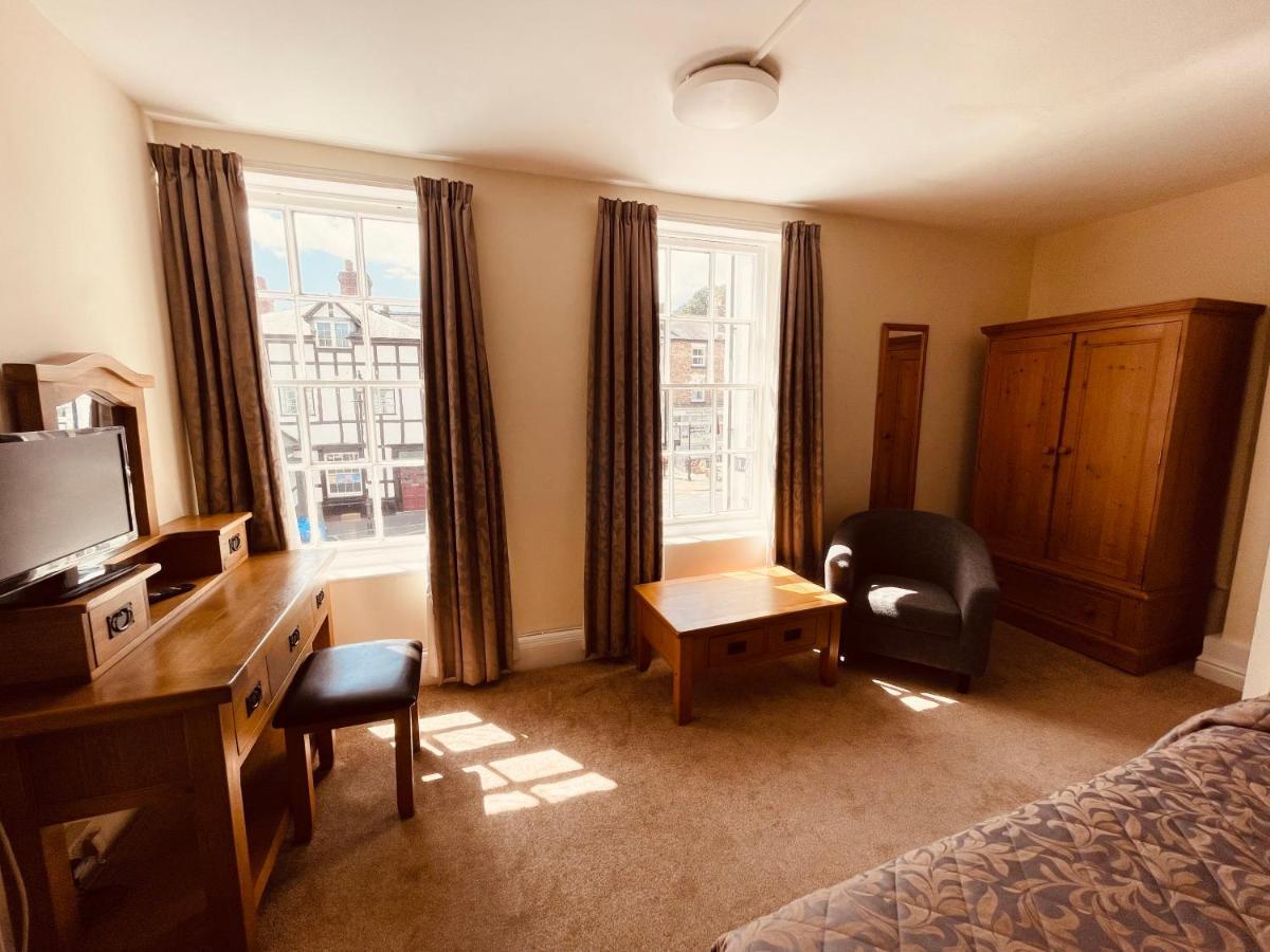 Cain Valley Hotel Llanfyllin Екстериор снимка