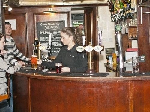 Cain Valley Hotel Llanfyllin Екстериор снимка